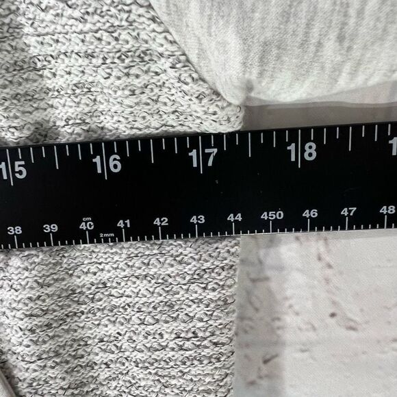 New Maurices Cardigan - Picture 6 of 6